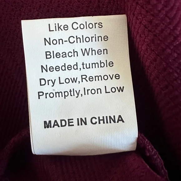 Regular Fit Patched Detail Textured Knit Long Sleeve Round Burgundy Neck Top L - Picture 14 of 14